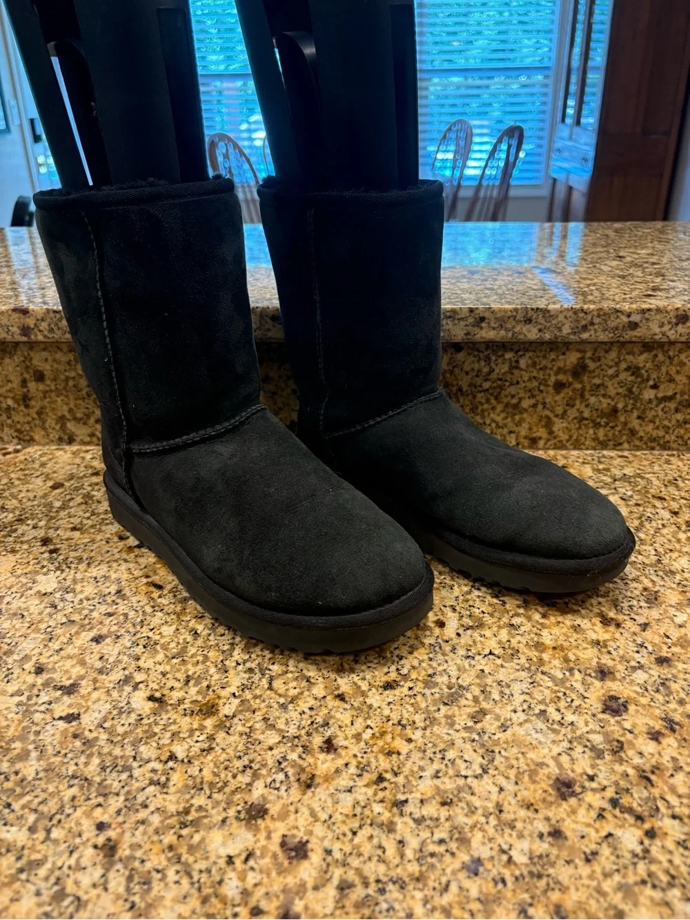 UGG Classic Black Short Sherpa Lined Suede Boots Size 10